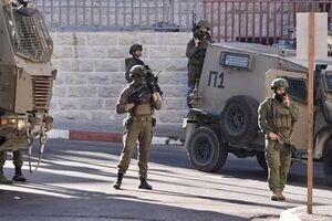 Israeli Forces Raid West Bank Town, Displace 15 Palestinians
