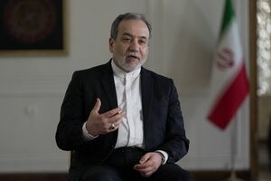 Araghchi slams ‘Zionist media’ over claims about Iran