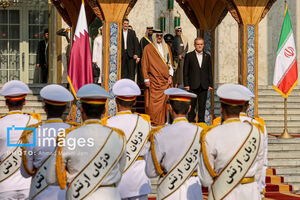 President Pezeshkian officially welcomes Emir of Qatar in Tehran

