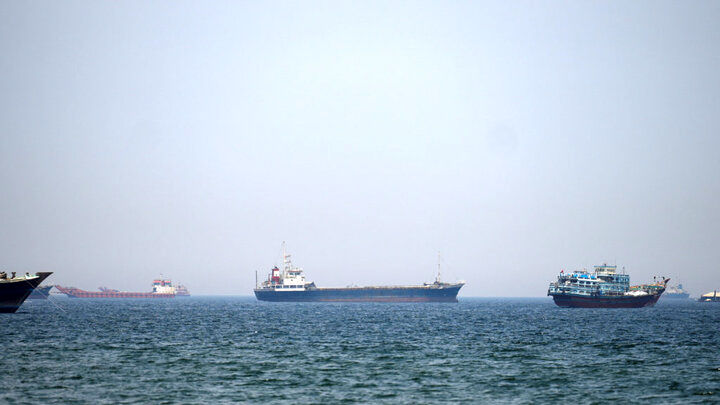 Iran Closes Hormuz Strait in Response to Breach of MoU
