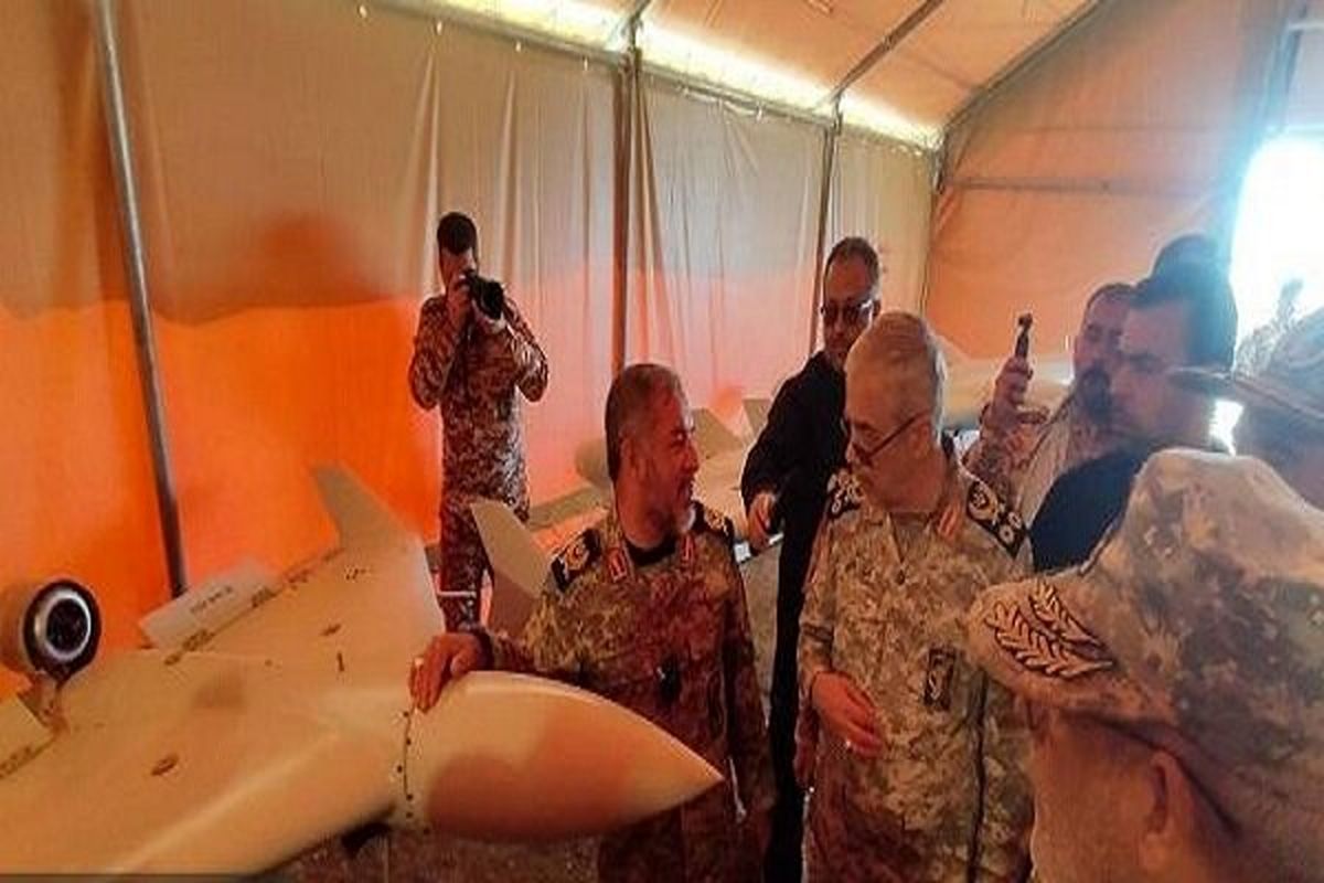 Iran unveils Golaleh destroyer drone