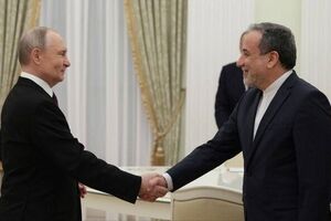 Araghchi: We Welcome Russia's Support for the Diplomatic Path
