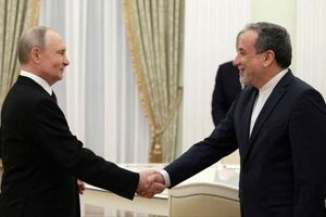 Araghchi: We Welcome Russia's Support for the Diplomatic Path
